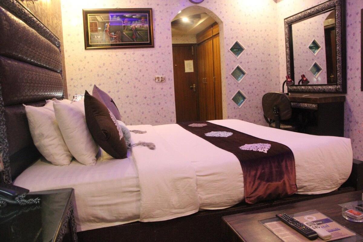 Hotel The Leschanze Lahor Kültér fotó